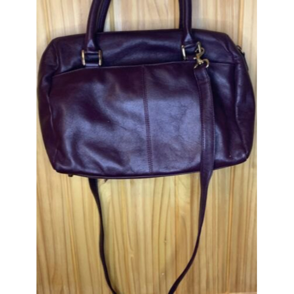 vintage leather aigner satchel purse, Shoulder Strap And Handles, Gold Accents - Picture 9 of 12